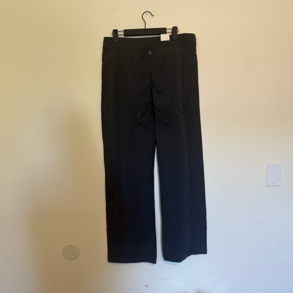 Old Navy | Charcoal Gray Yoga Pants - Picture 6 of 7